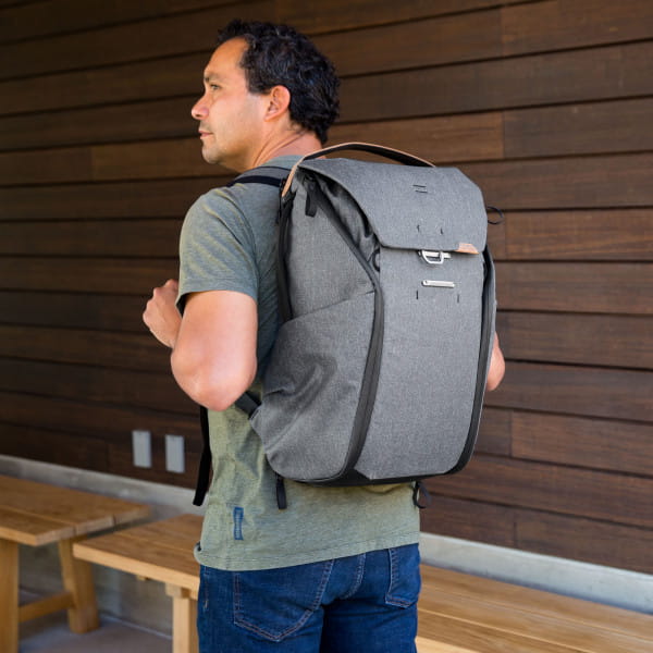 Peak Design Everyday Backpack - Charcoal