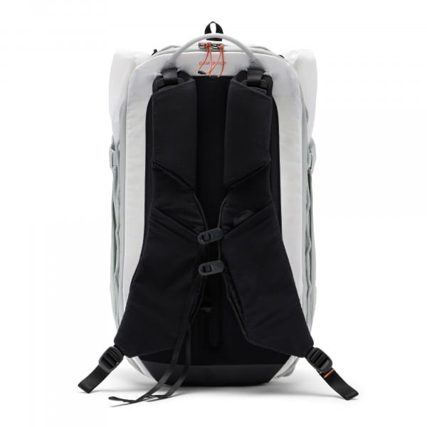 Peak Design Outdoor Backpack Cloud