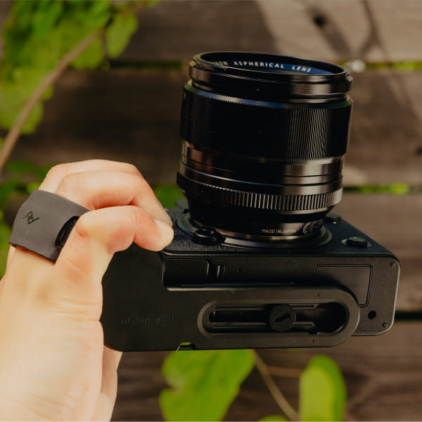 Peak Design Micro Clutch L-Plate - Handschlaufe für Kameras mit Handgriff