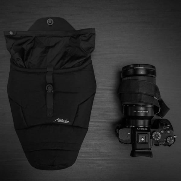 Matador Camera Base Layer - Wetterfeste Polstertasche für DSLR und Systemkameras