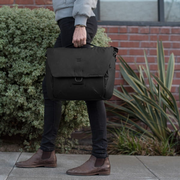 Peak Design Everyday Messenger 13 Liter - Black (Schwarz)