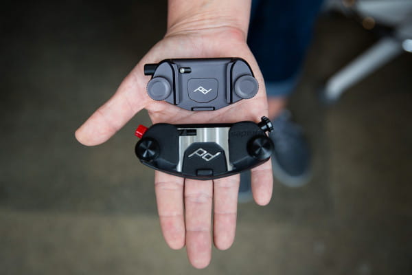 Peak Design Capture Clip v3 inkl. Standard Plate - Black (Schwarz) - Kameraclip