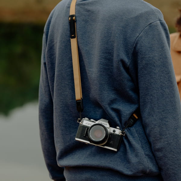 Peak Design Leash - Coyote (Braun/Beige) - Schlanker Kameragurt für Systemkameras und kleinere DSLRs