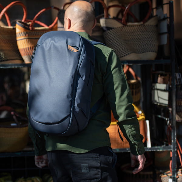 Peak Design Travel Backpack 30L Reise- und Fotorucksack - Midnight (Blau)